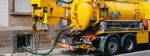 grease trap cleaning truck